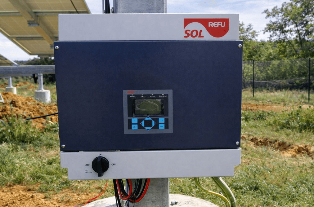 太陽光発電所の設置 3